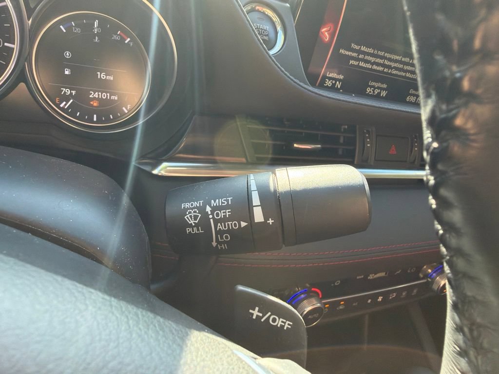 Used 2021 MAZDA MAZDA6 Carbon Edition FWD image 15