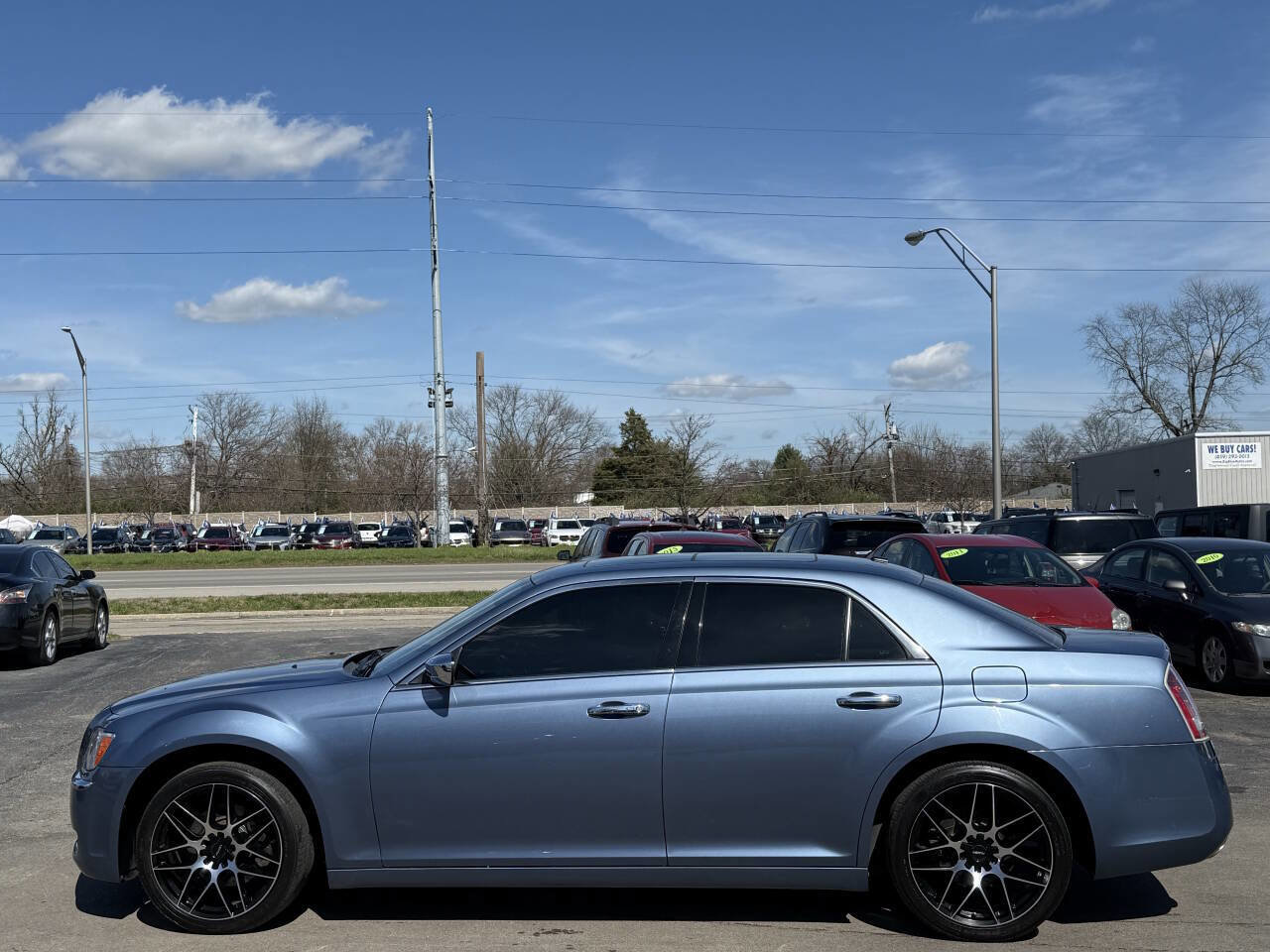 Used 2011 Chrysler 300 C image 5