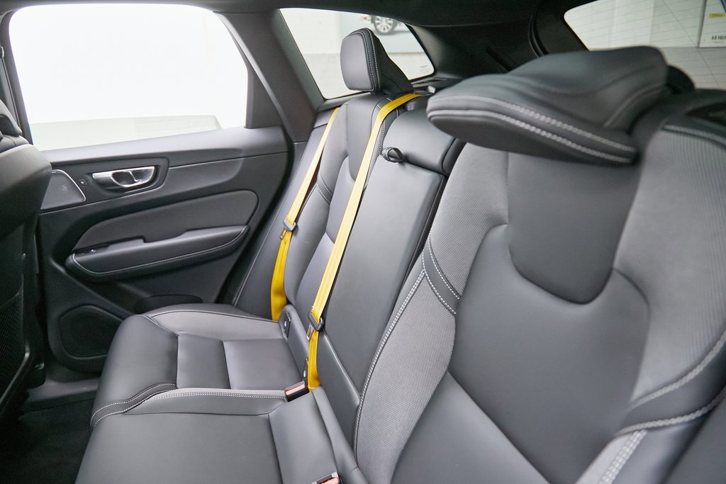 Certified 2023 Volvo XC60 T8 Polestar image 30