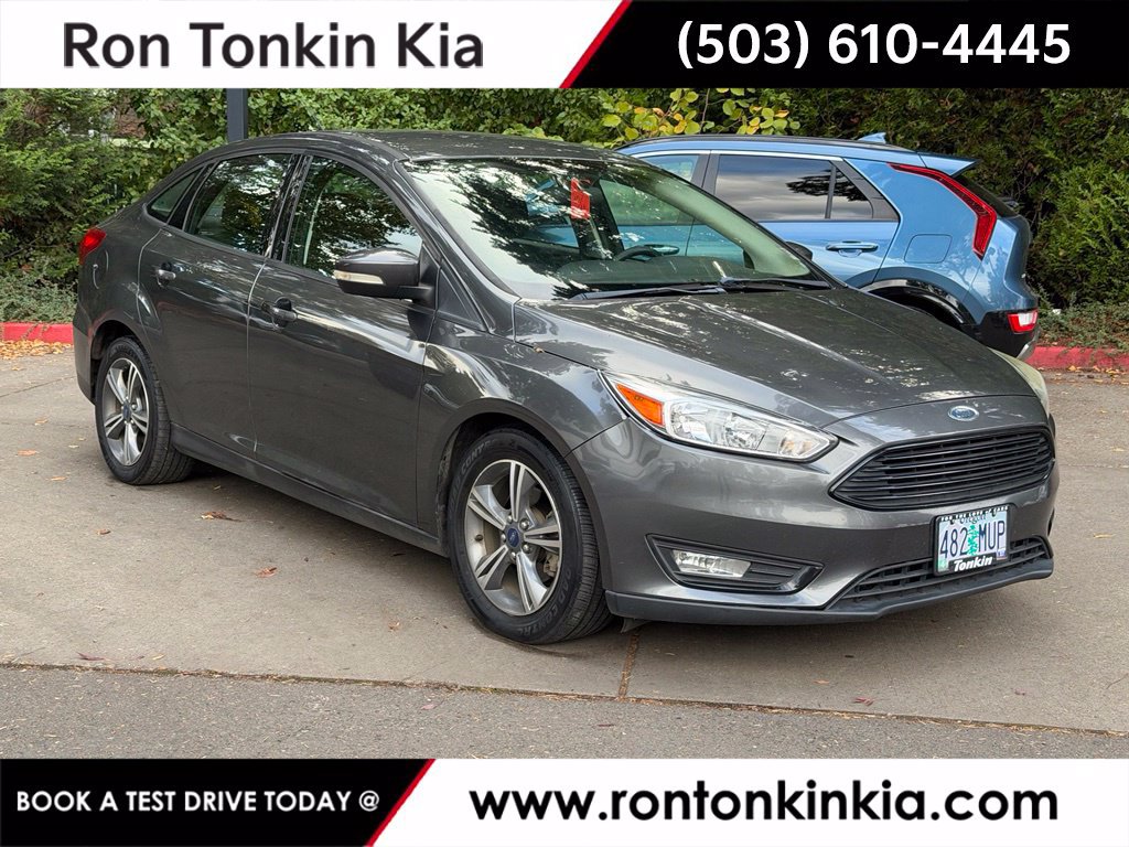 Used 2017 Ford Focus SE