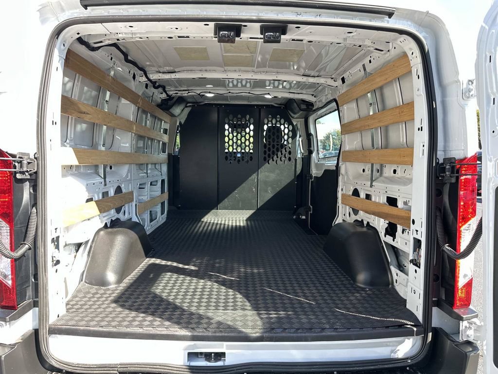 Used 2025 Ford Transit 250 Low Roof w/ Exterior Upgrade Package RWD image 12