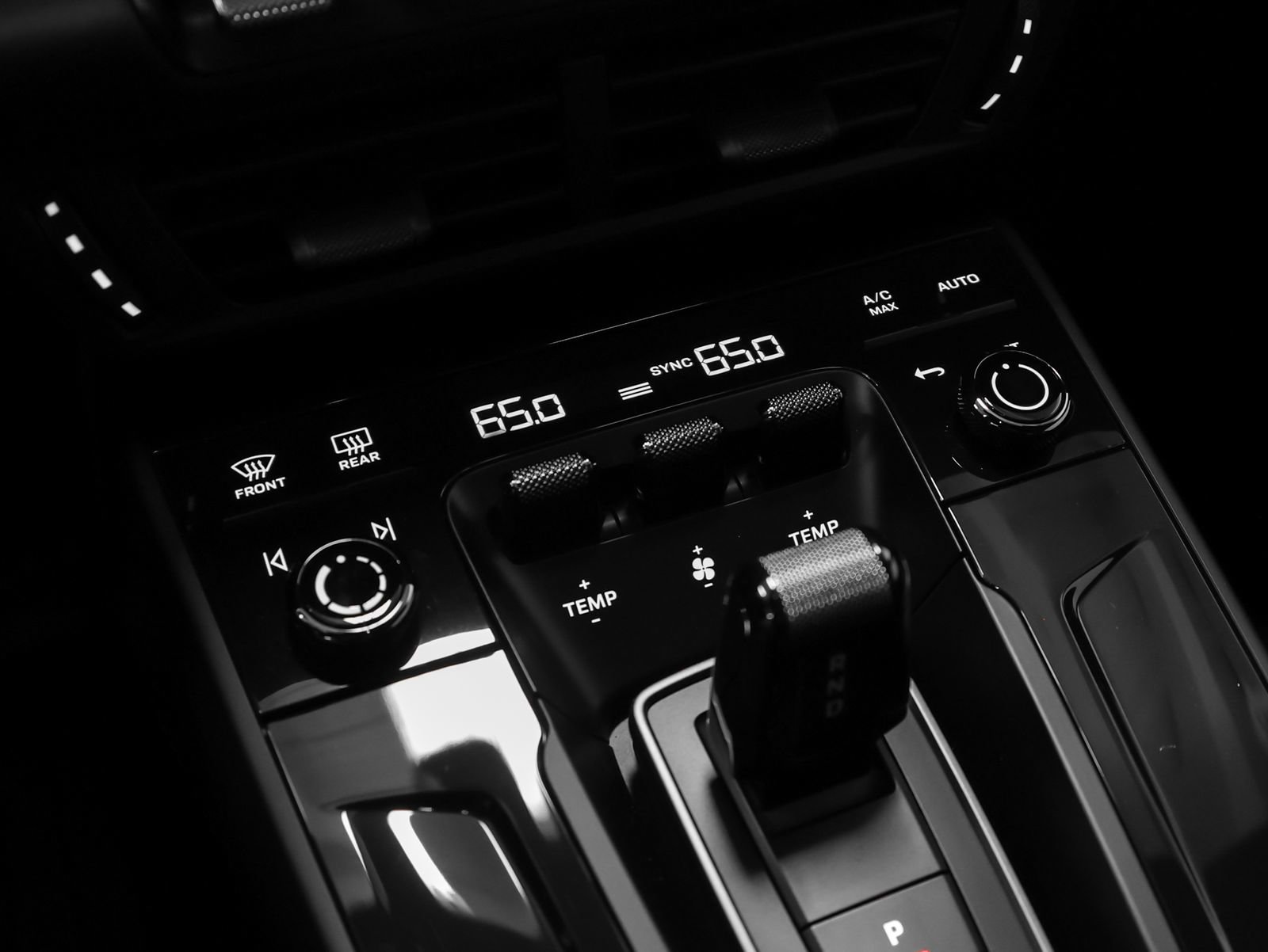 Certified 2025 Porsche 911 Carrera GTS image 61