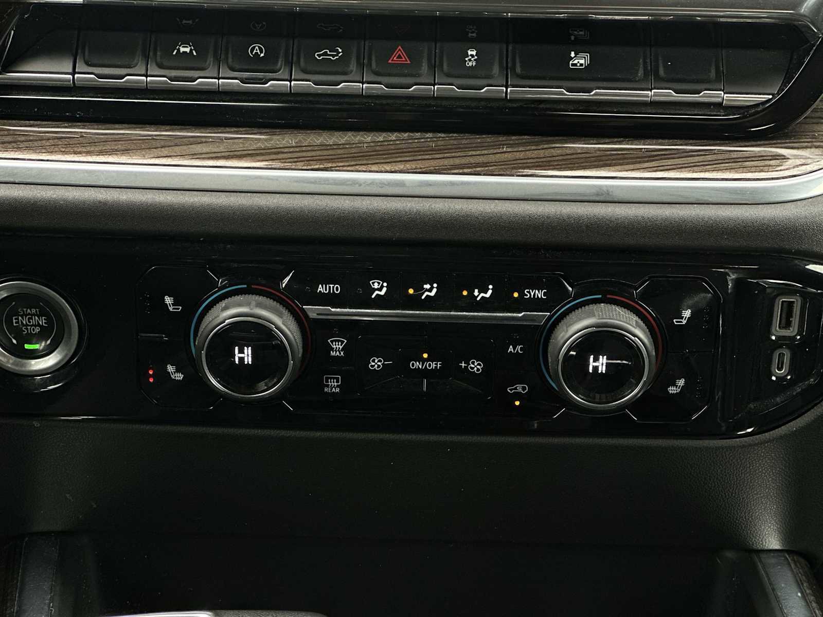 Used 2022 Chevrolet Silverado 1500 RST image 16