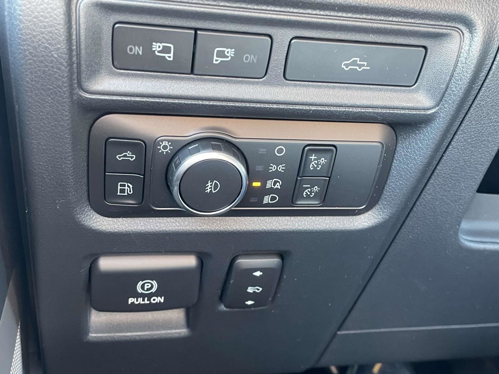 Used 2021 Ford F150 Lariat image 13