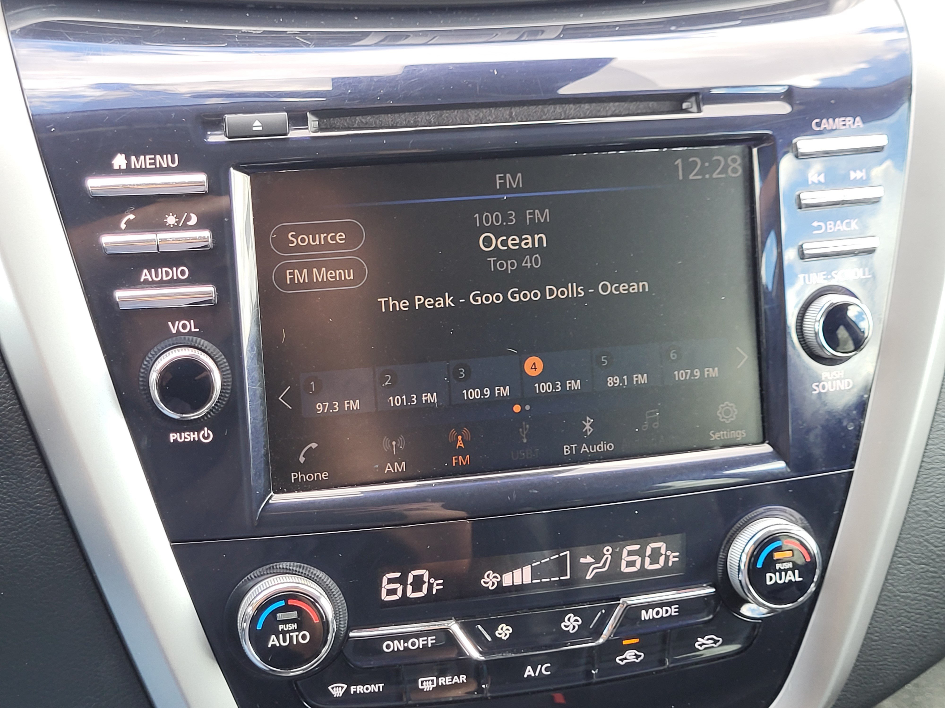 Certified 2022 Nissan Murano SV AWD/4WD image 16