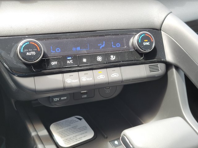 New 2026 Hyundai Elantra SEL Sport FWD image 16