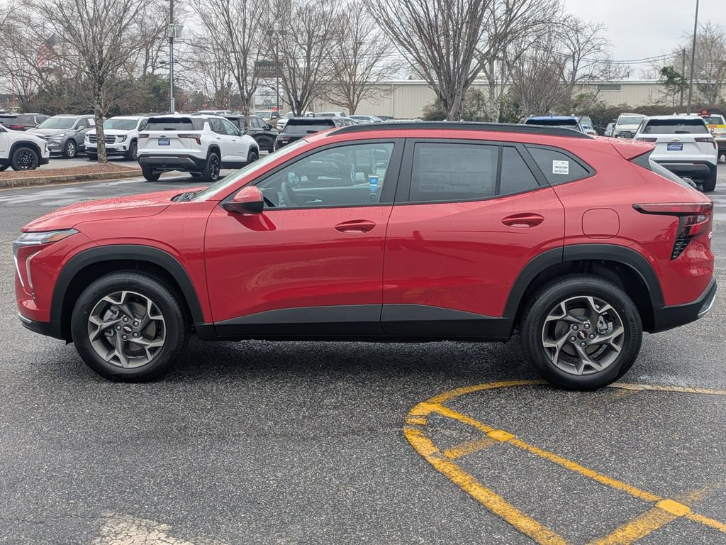 New 2026 Chevrolet Trax LT FWD image 7
