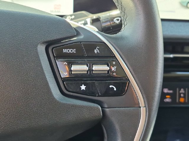 Used 2023 Kia EV6 Wind RWD image 17