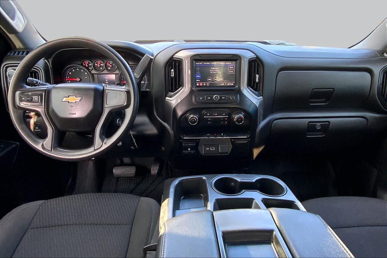 Used 2021 Chevrolet Silverado 2500 Custom w/ Custom Value Package AWD/4WD image 16