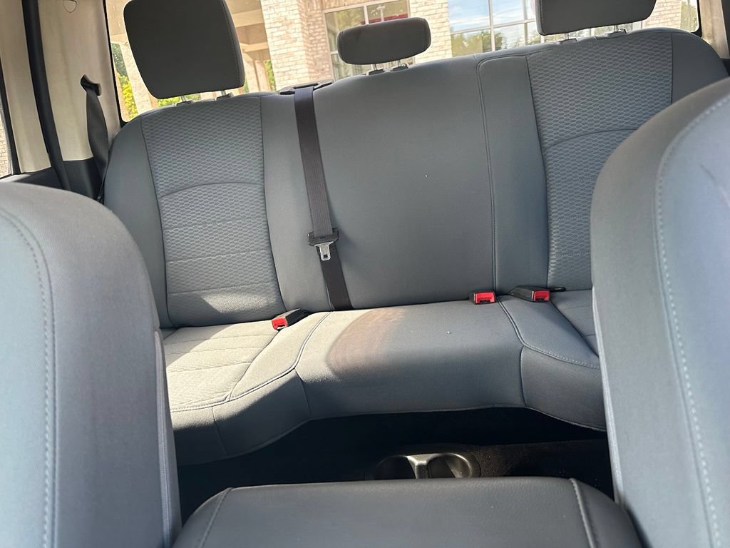 Used 2014 RAM 2500 Tradesman w/ Chrome Appearance Group AWD/4WD image 17