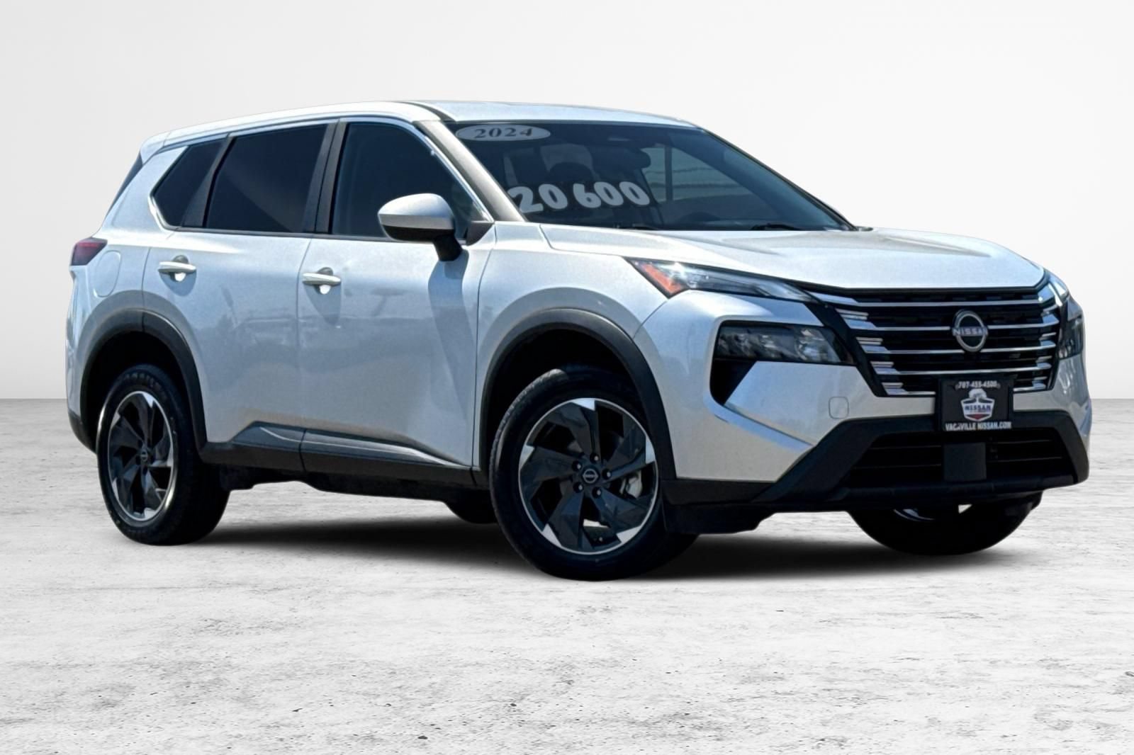 Certified 2024 Nissan Rogue SV AWD/4WD image 2