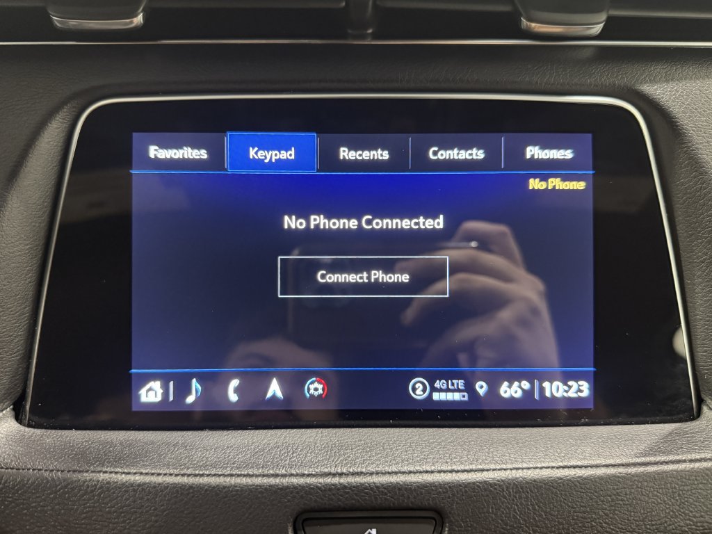 Used 2022 Cadillac XT4 Premium Luxury w/ Enhanced Visibility Package AWD/4WD image 42