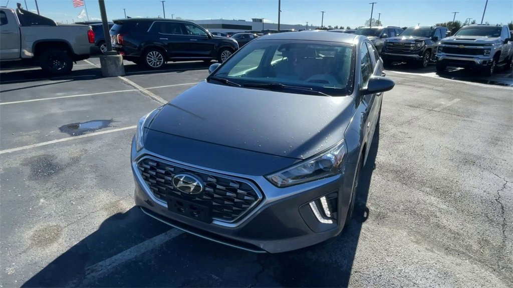 Used 2020 Hyundai Ioniq SE image 5