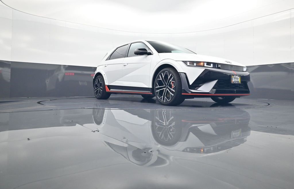 New 2025 Hyundai Ioniq 5 N image 23