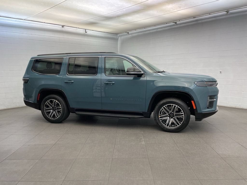 New 2026 Jeep Grand Wagoneer 2WD w/ Premium Group I image 2