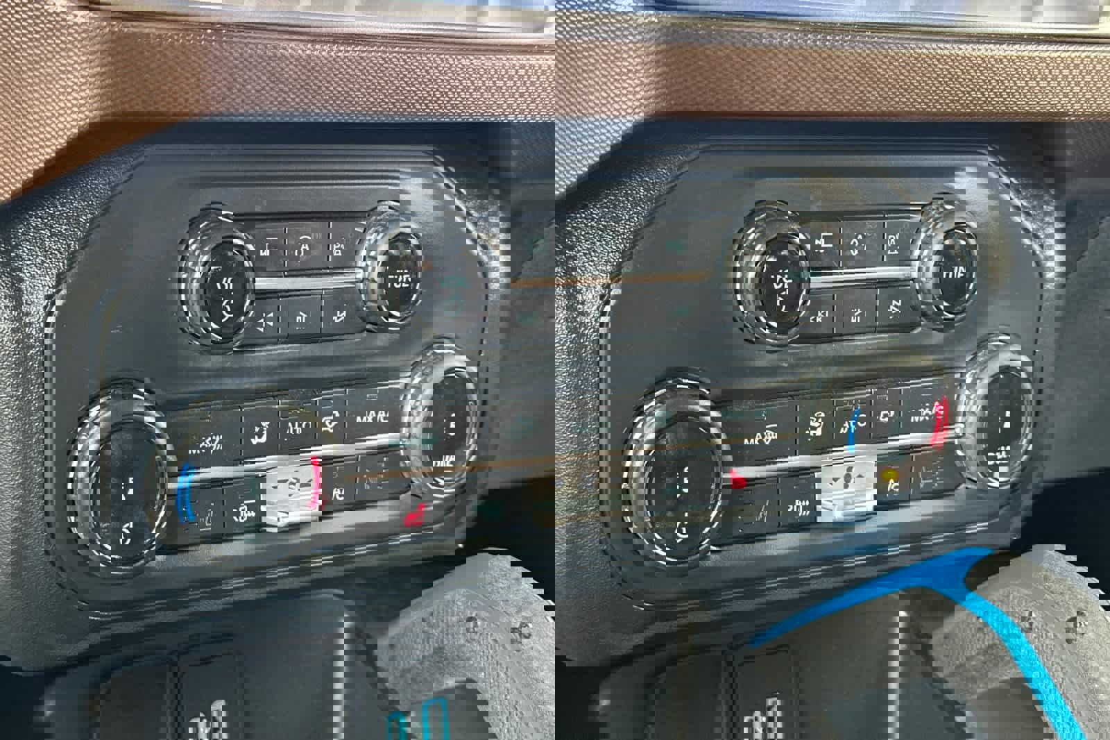 Used 2022 Ford Bronco Outer Banks image 22