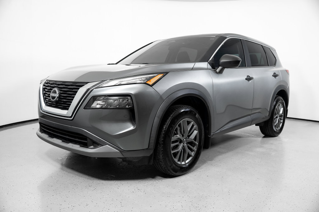 Used 2023 Nissan Rogue S FWD image 14