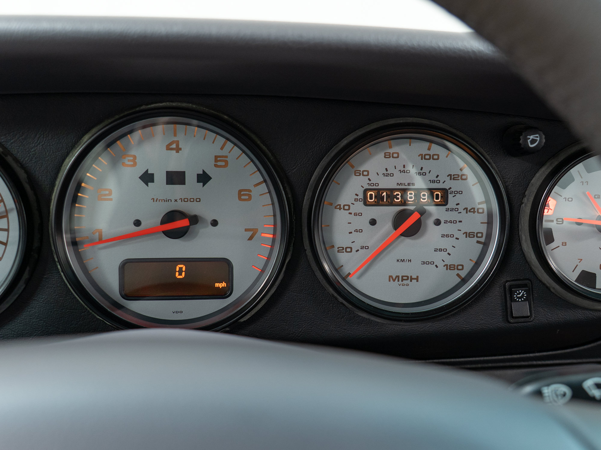 Used 1997 Porsche 911 Carrera 4S AWD/4WD image 25