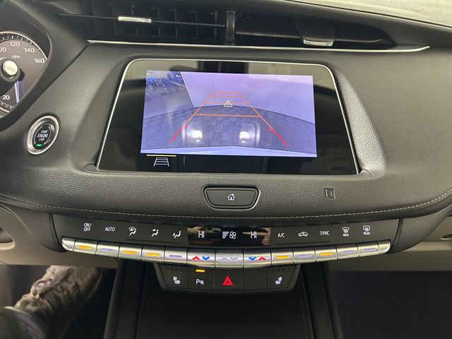 Used 2019 Cadillac XT4 Luxury w/ Cold Weather Package image 23