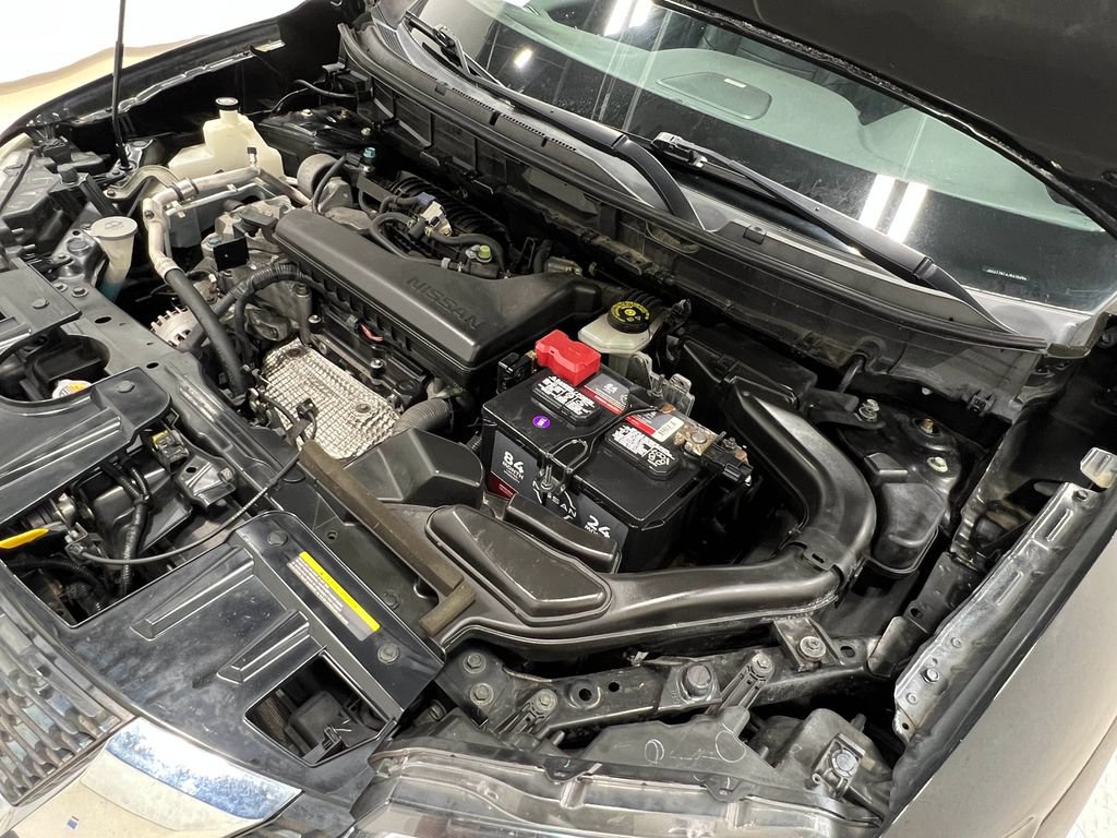 Used 2018 Nissan Rogue SL w/ Premium Package FWD image 29