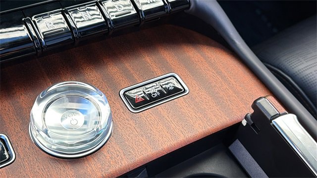 New 2025 Lincoln Navigator L Black Label image 32