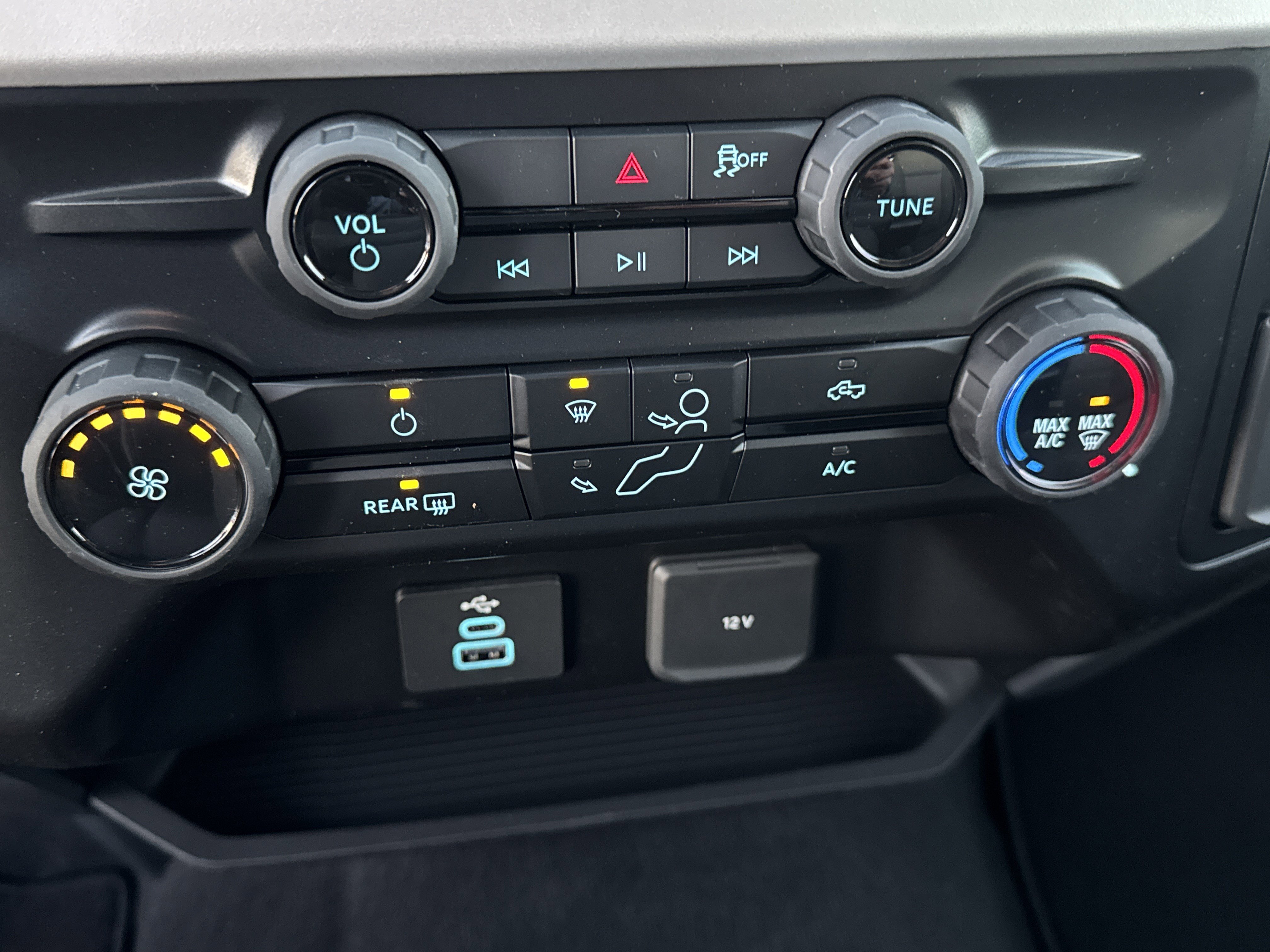 New 2026 Ford F250 4x4 Crew Cab Super Duty image 27