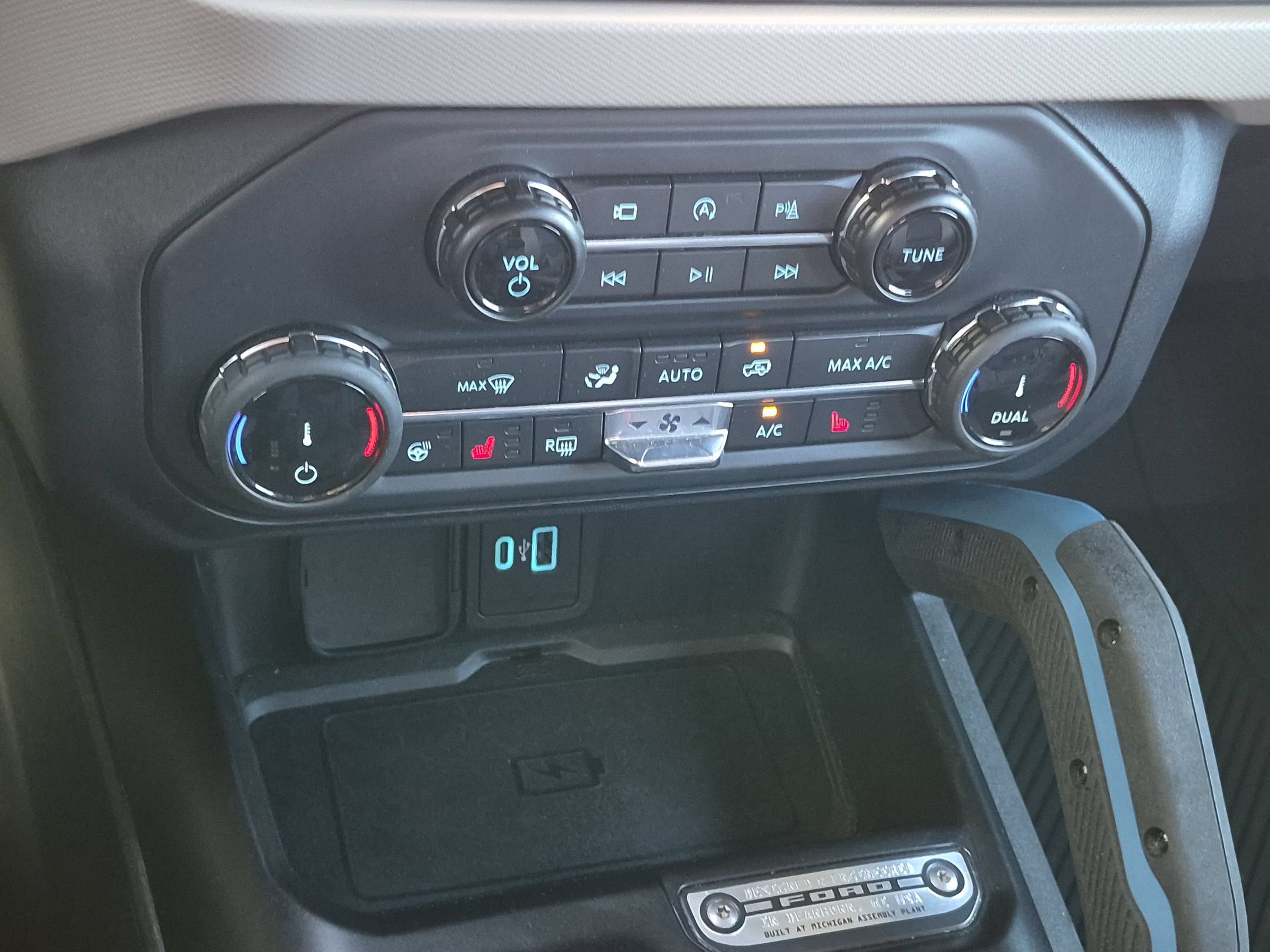 Certified 2022 Ford Bronco Wildtrak AWD/4WD image 24