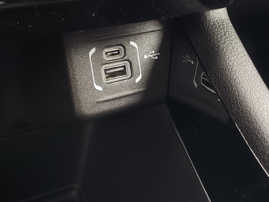New 2026 Jeep Compass Trailhawk AWD/4WD image 17