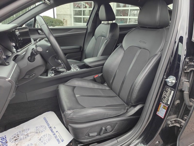 Used 2024 Kia K5 GT-Line w/ GT-Line Premium Package image 10
