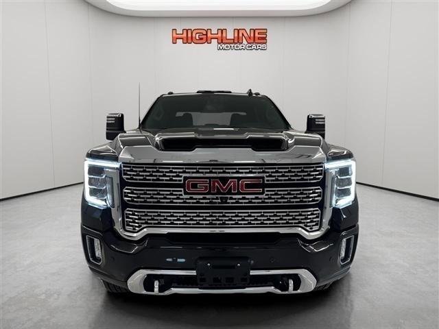 Used 2021 GMC Sierra 3500 Denali w/ Denali Ultimate Package AWD/4WD image 2