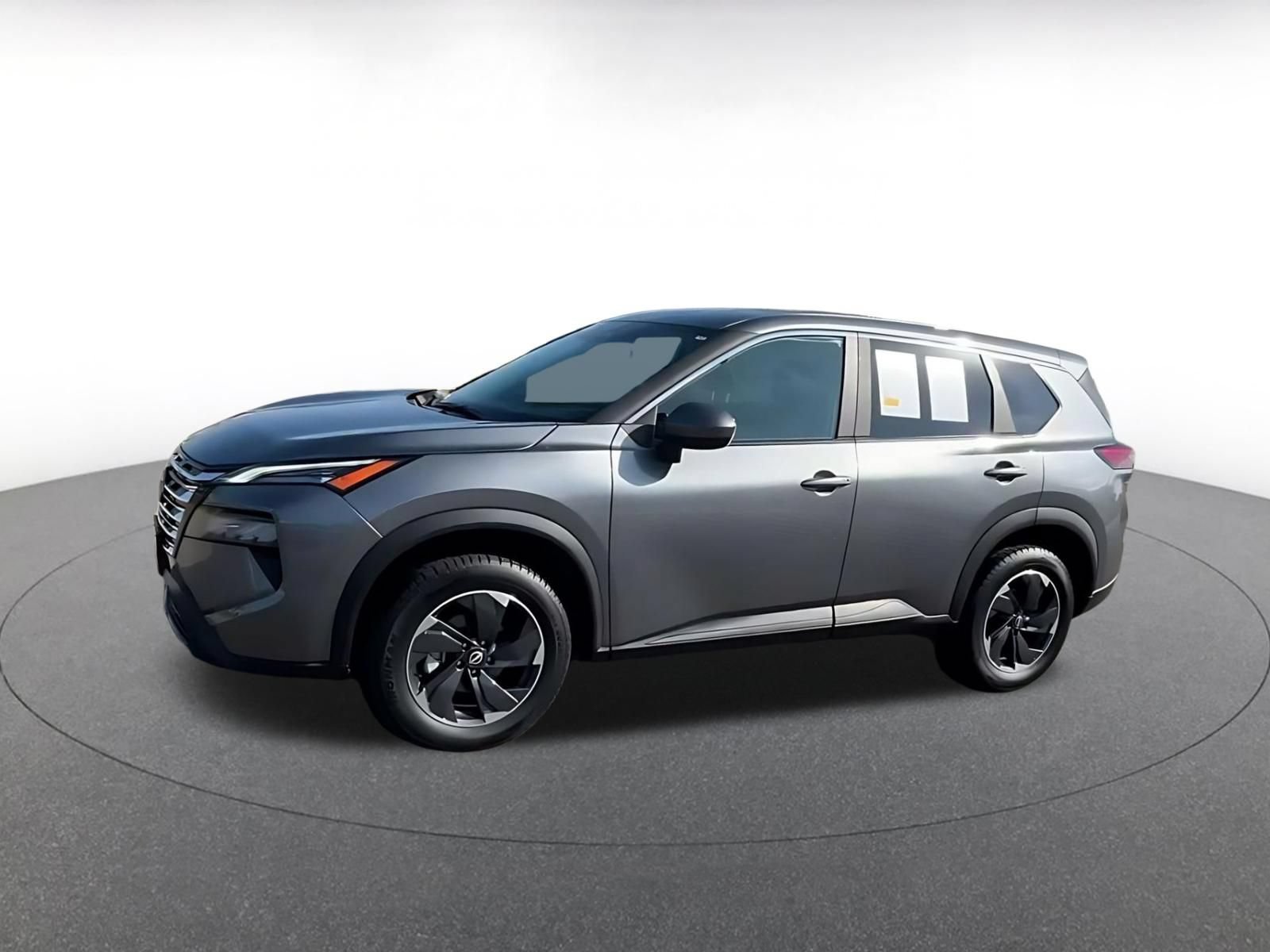 Used 2025 Nissan Rogue SV FWD image 7