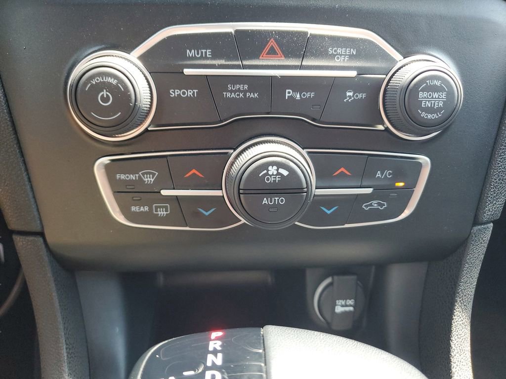 Used 2023 Dodge Charger SXT w/ Blacktop Package image 20