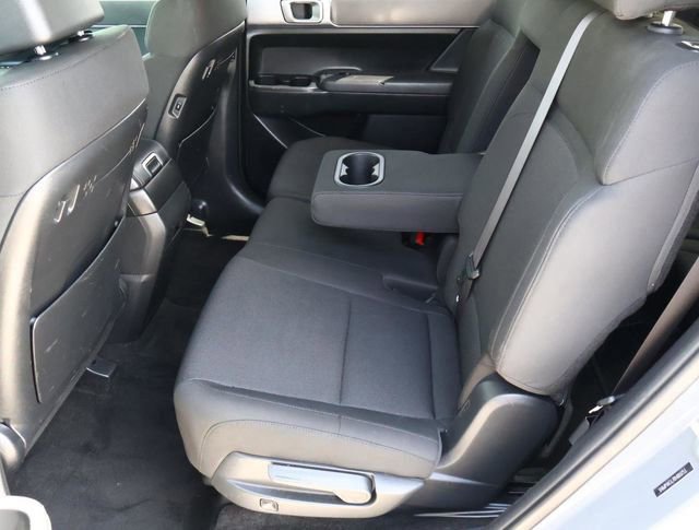 Used 2024 Hyundai Santa Fe SE image 19