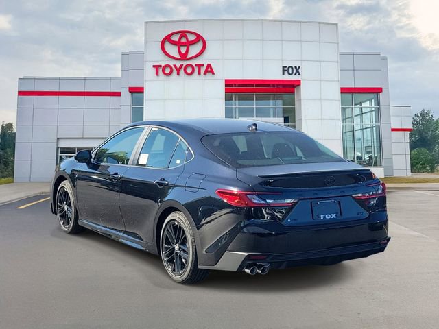 New 2026 Toyota Camry SE FWD image 3