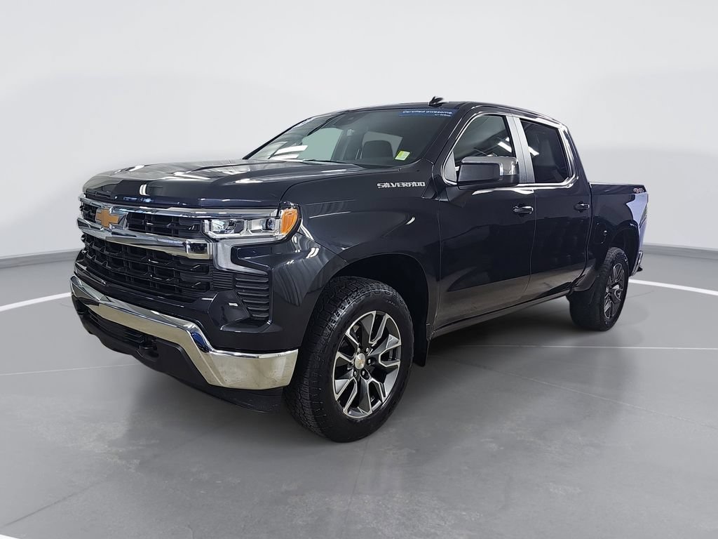 Certified 2024 Chevrolet Silverado 1500 LT AWD/4WD image 9