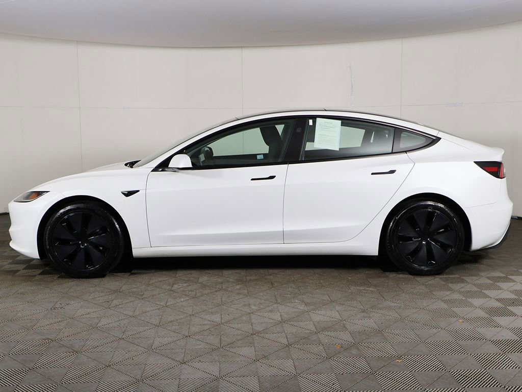 Used 2024 Tesla Model 3 Standard Range RWD image 19