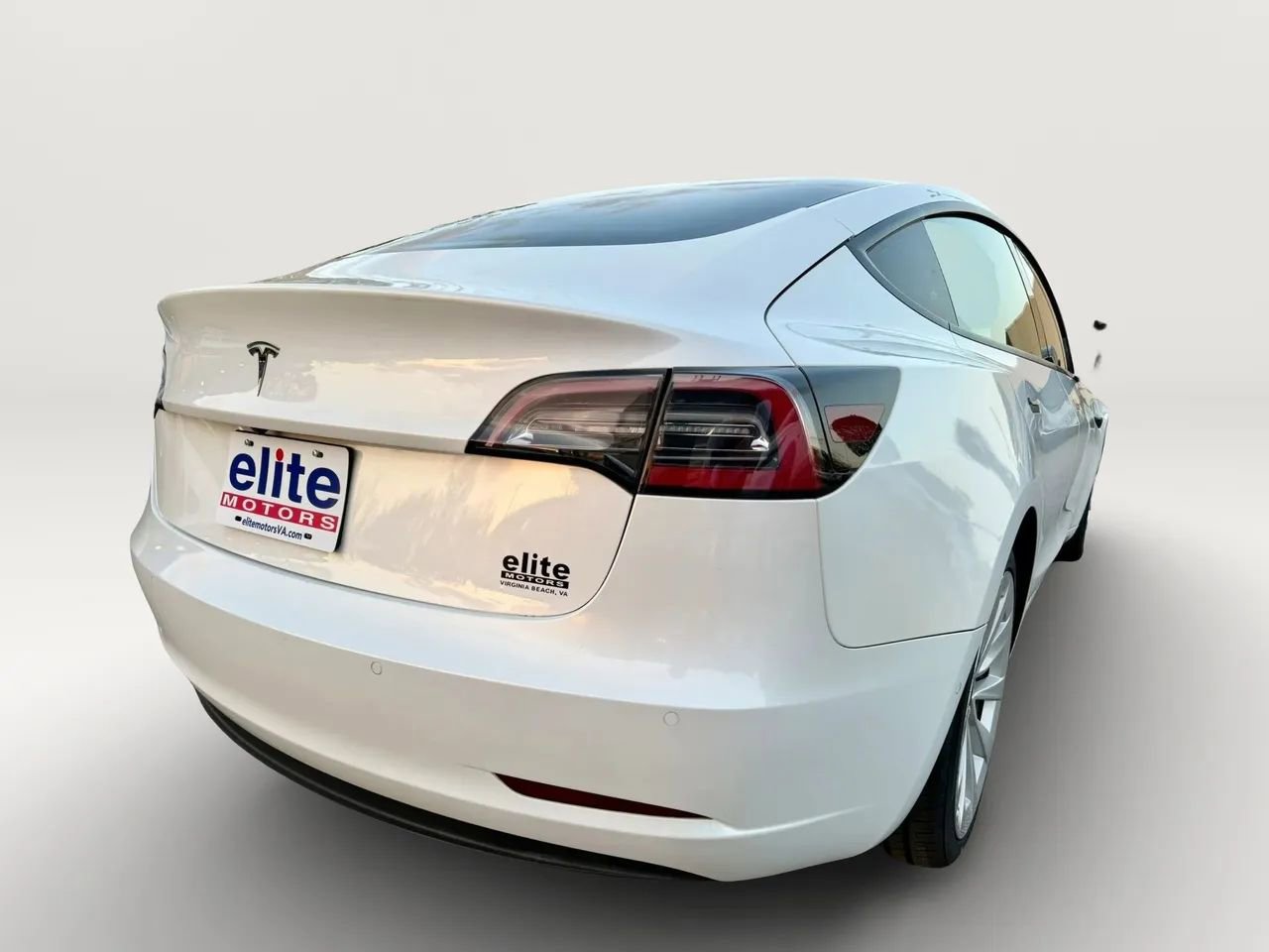 Used 2022 Tesla Model 3 Standard Range RWD image 13