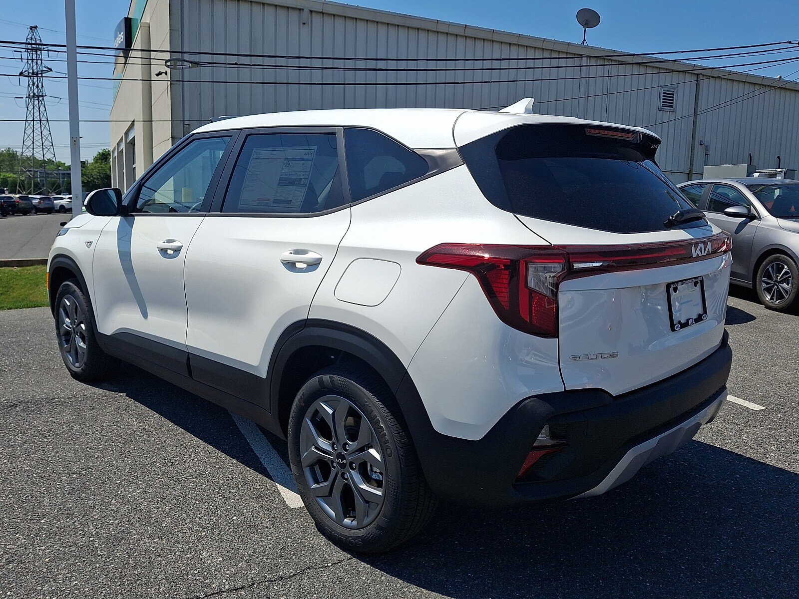 New 2026 Kia Seltos LX AWD/4WD image 4