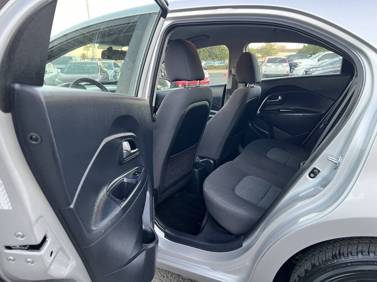 Used 2013 Kia Rio LX w/ PWR Pkg FWD image 12