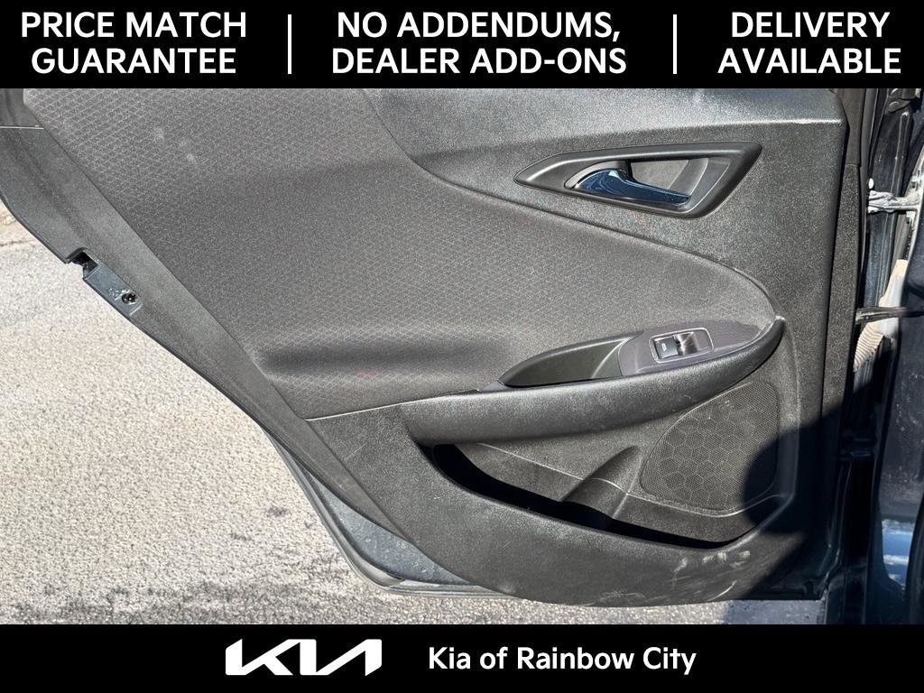 Used 2021 Chevrolet Malibu LT image 15