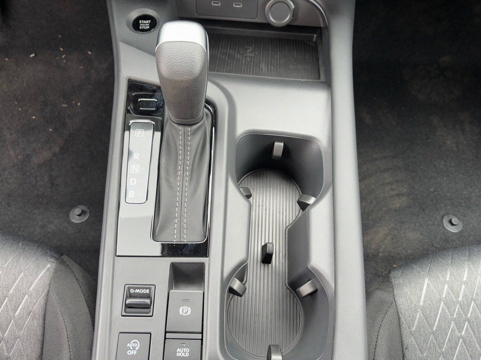New 2026 Nissan Sentra SV w/ SV Convenience Package FWD image 24
