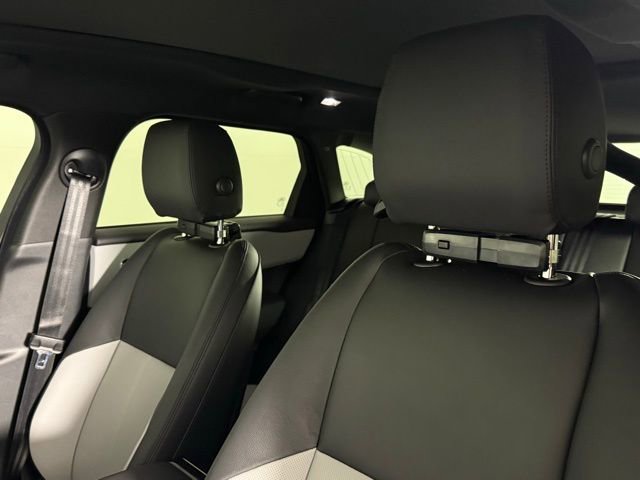 New 2026 Land Rover Range Rover Velar Dynamic SE image 19