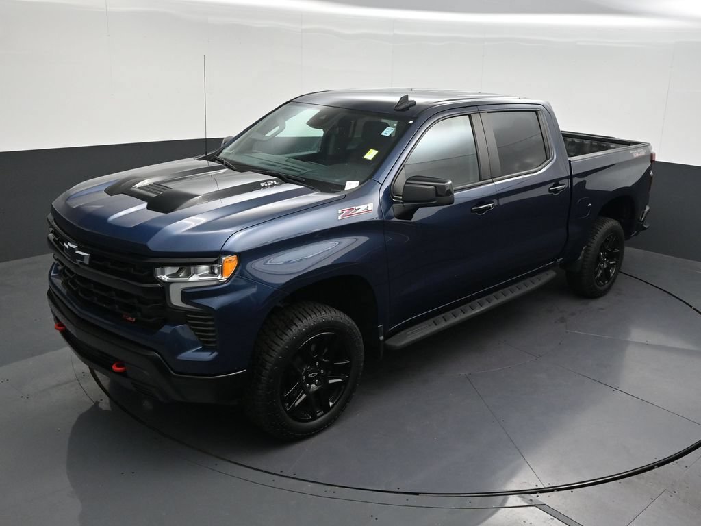 Used 2022 Chevrolet Silverado 1500 LT Trail Boss AWD/4WD image 15