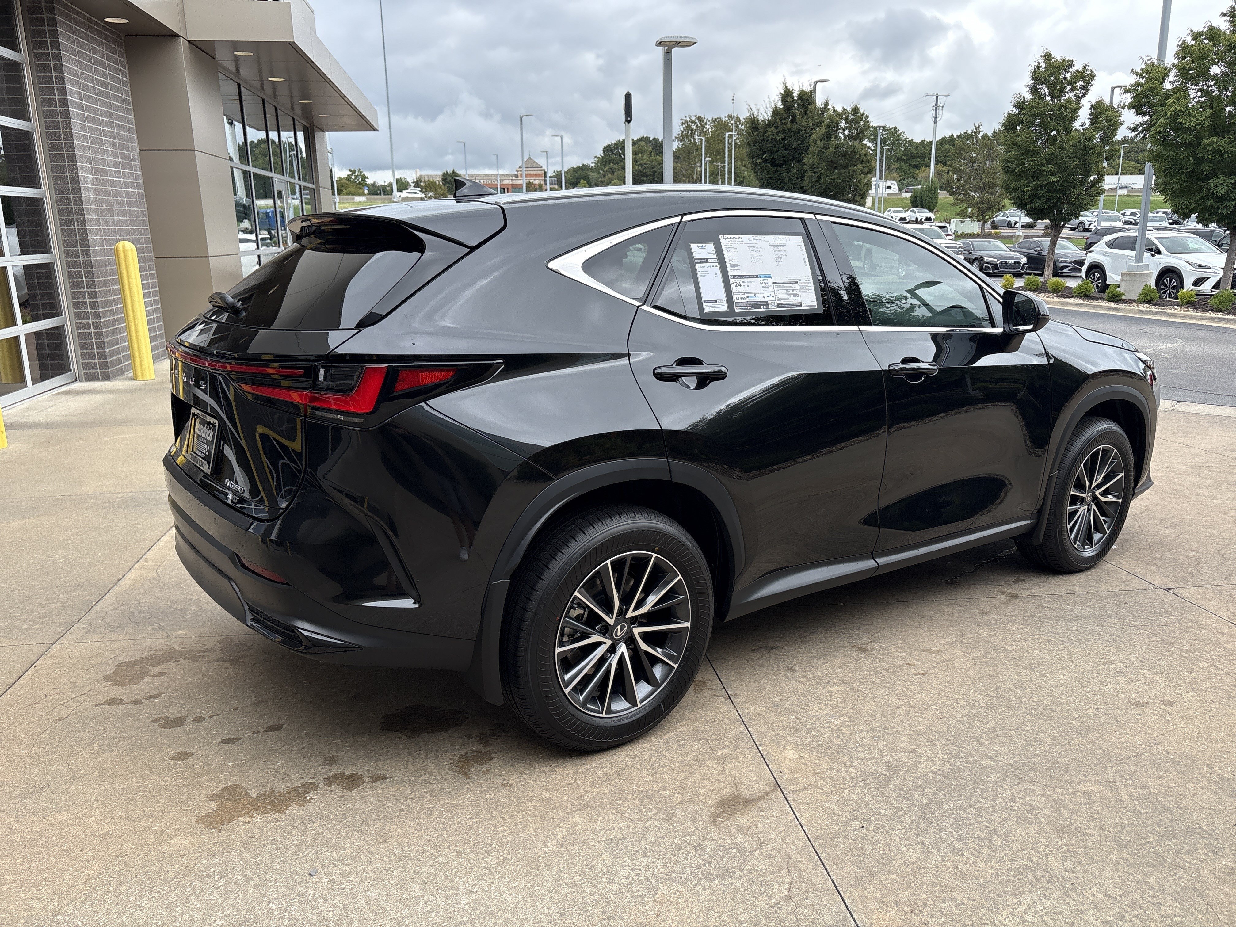 New 2026 Lexus NX 350 AWD w/ Accessory Package (2T) image 28