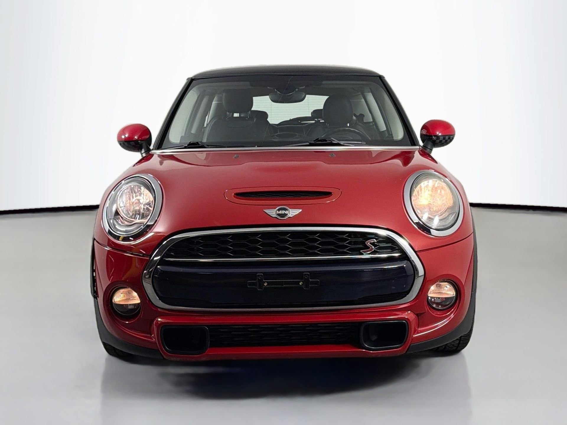 Used 2017 MINI Cooper S image 2