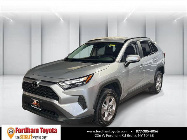 Certified 2025 Toyota RAV4 XLE AWD/4WD image 4