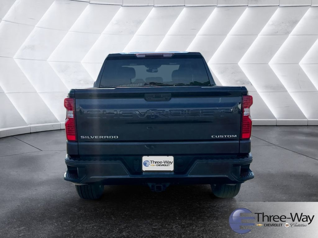 Certified 2022 Chevrolet Silverado 1500 Custom image 4