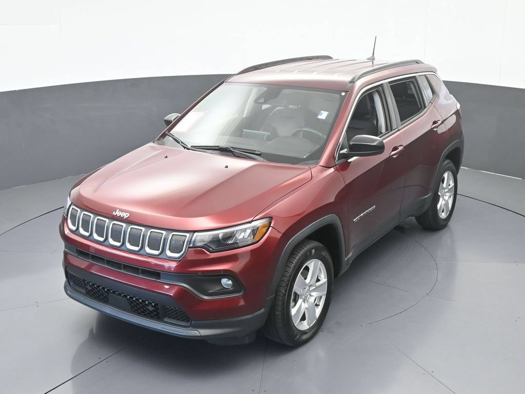 Used 2022 Jeep Compass Latitude AWD/4WD image 40
