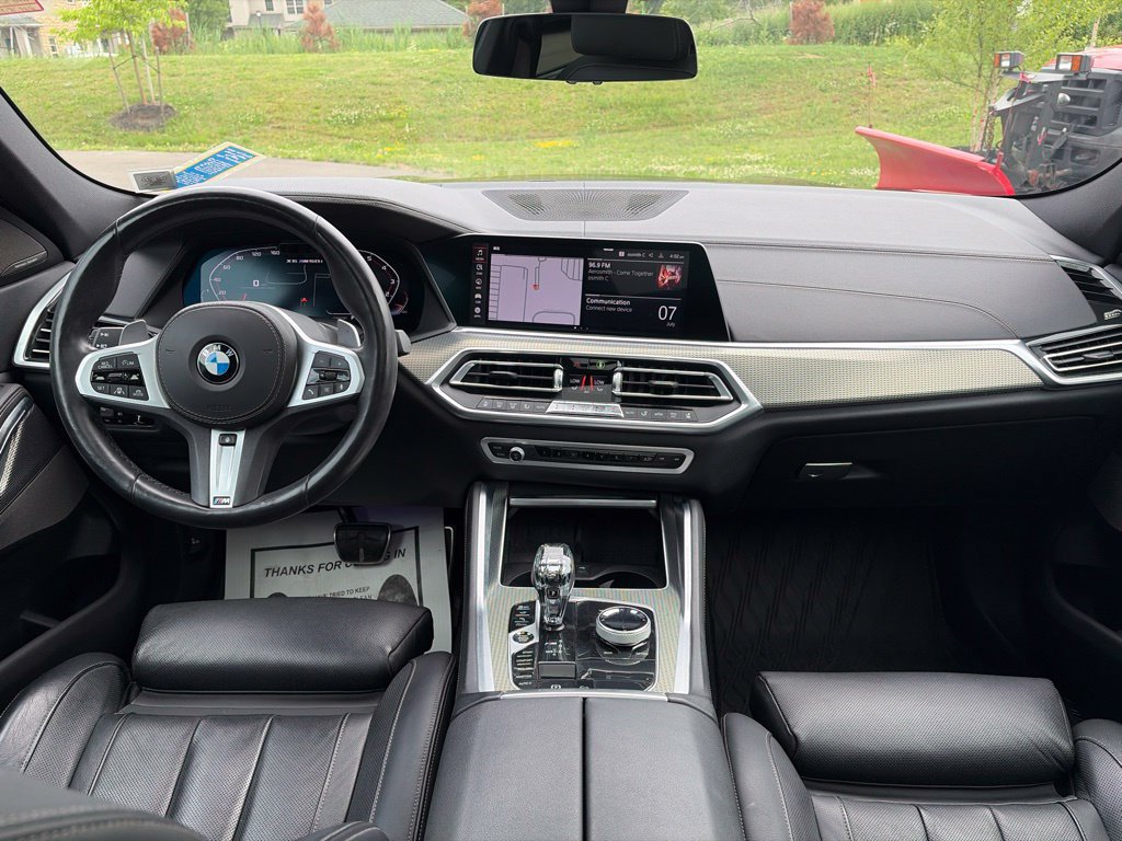 Used 2021 BMW X6 M50i w/ Executive Package AWD/4WD image 7