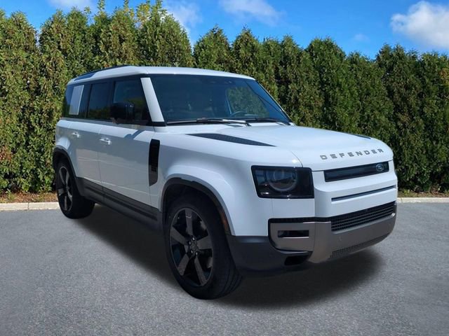 Used 2026 Land Rover Defender 110 S AWD/4WD image 3